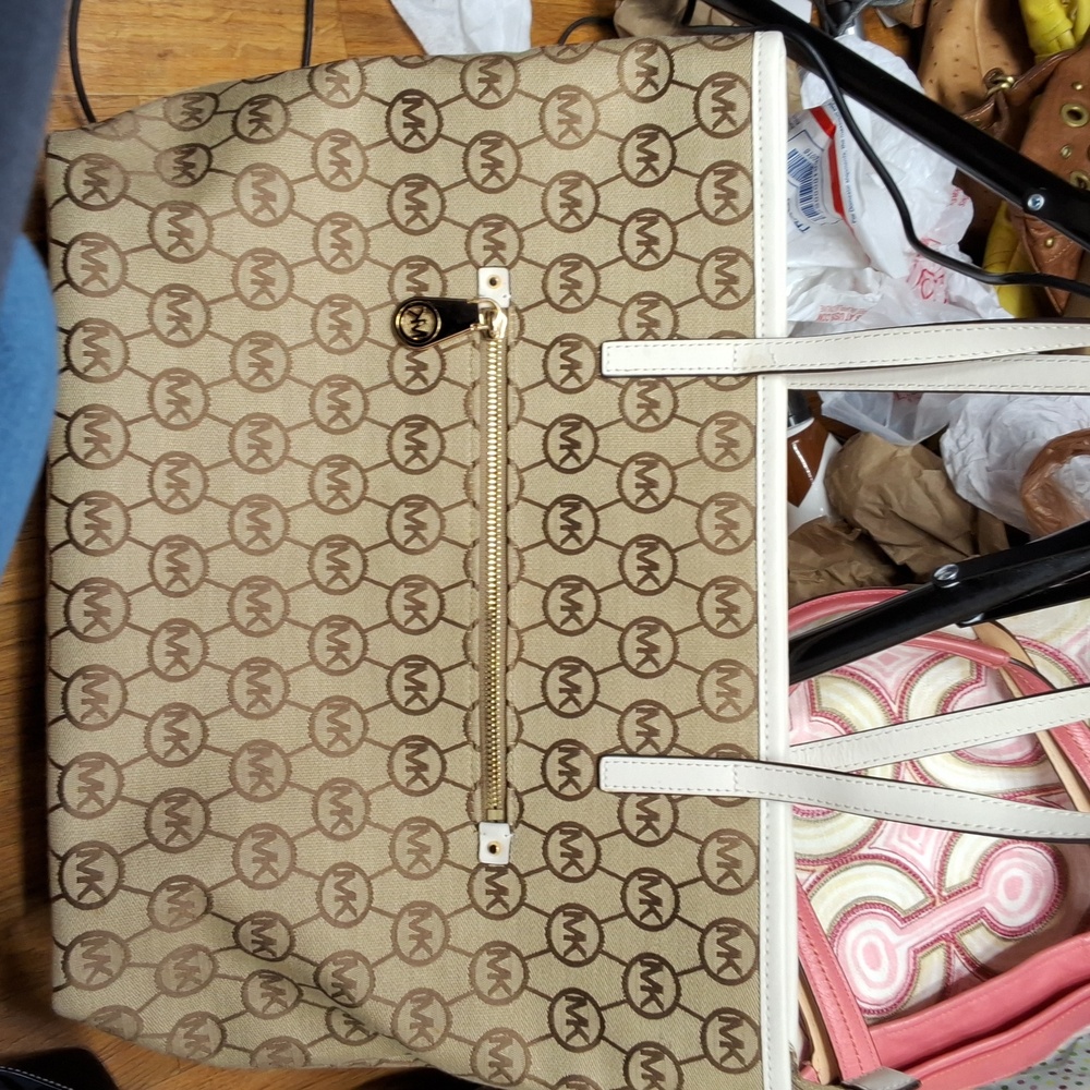 Michael Kors Tote
